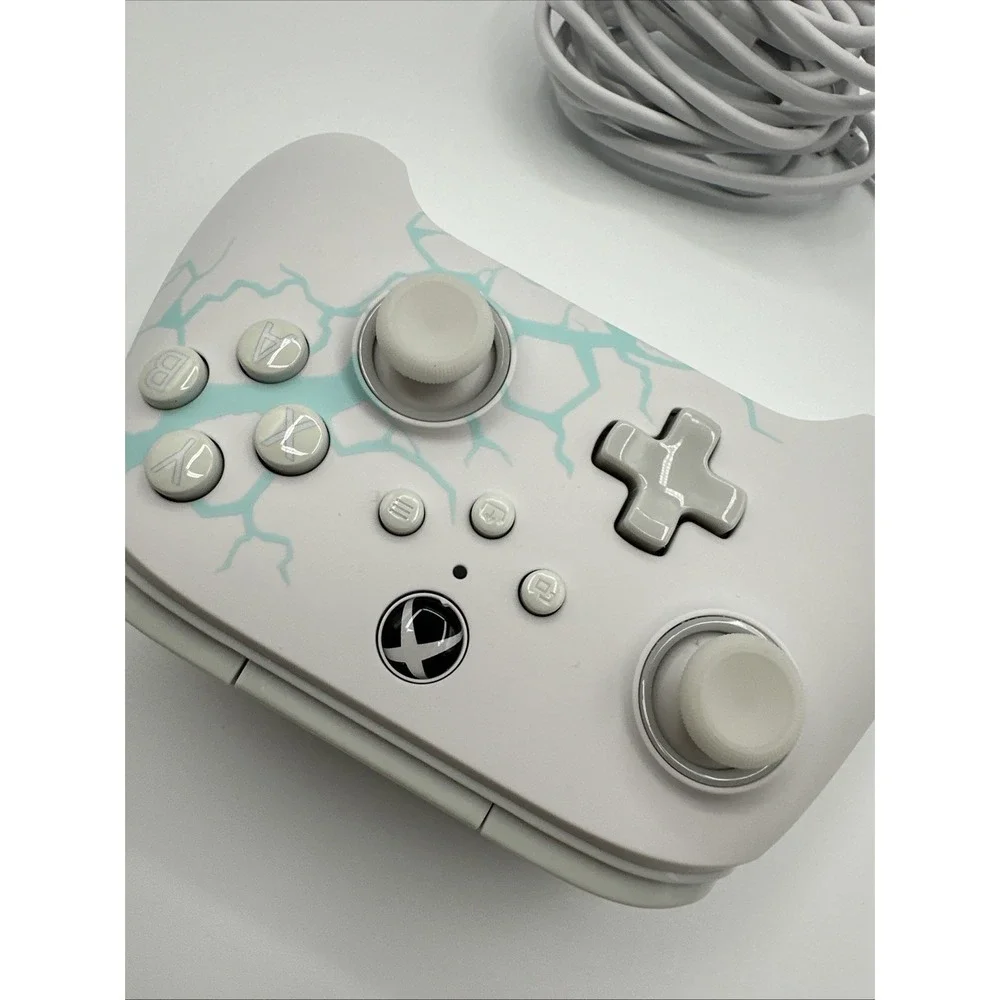 PowerA Advantage Wired Controller - XBox Series x S Artic Ice White